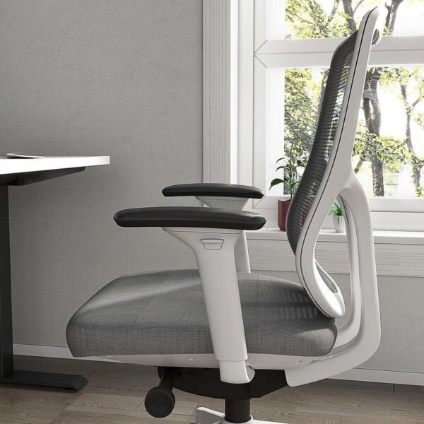 Tango Task Chair by Friant - Image 9